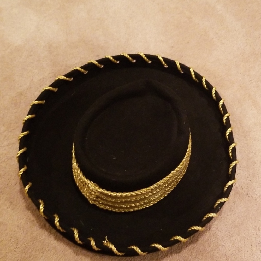 Wool dress hat